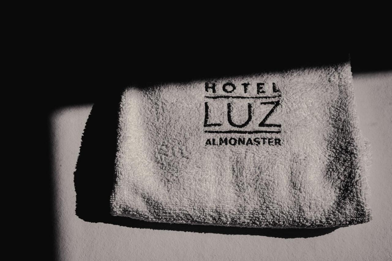 Hotel Luz Almonaster Альмонастер-ла-Реаль Екстер'єр фото